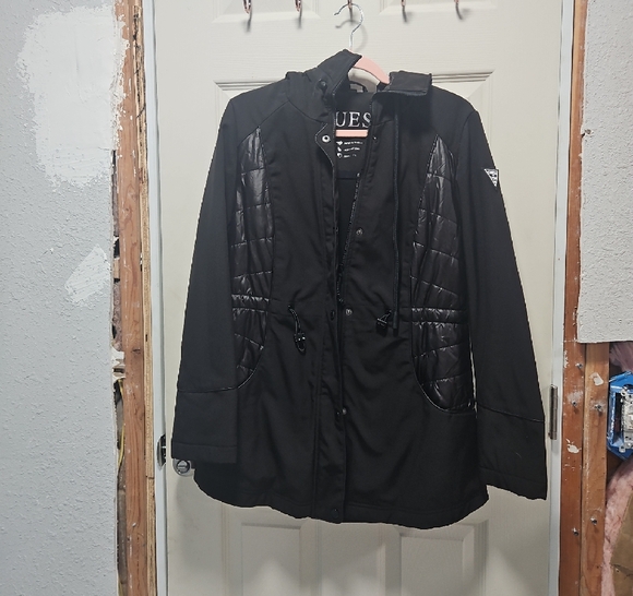 Guess Black Utility Jacket with Glossy Finish - Picture 1 of 3